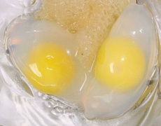 Голубиные яйца